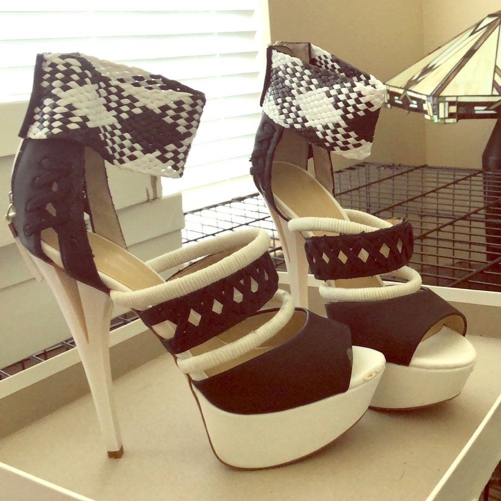 Sexy night on the town shoes